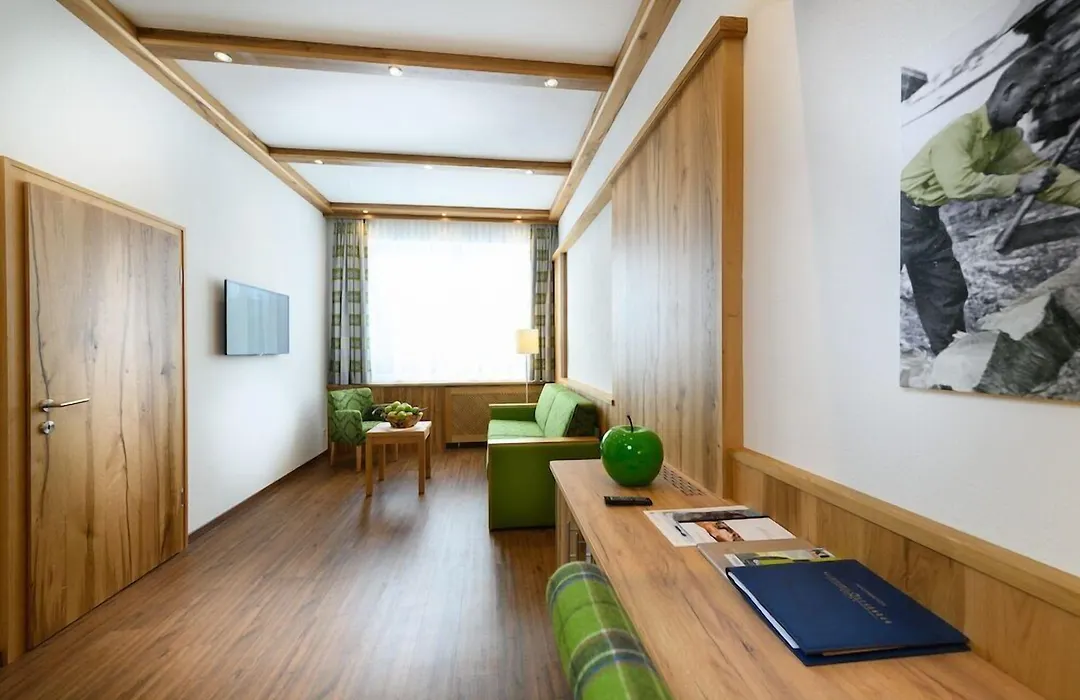 Wellnesshotel Schoenruh - Adults Only-1